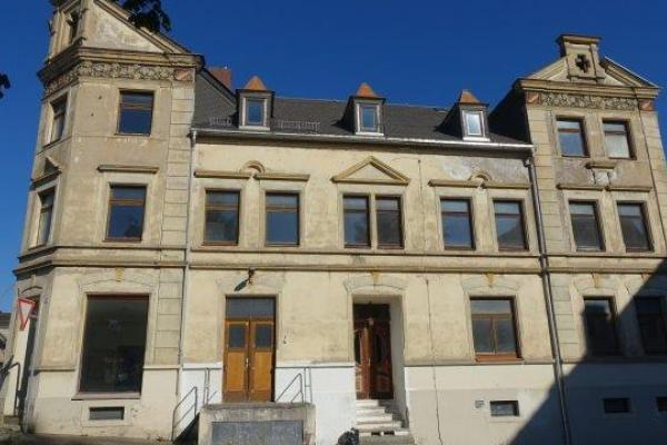 Mehrfamilienhaus in 09526 Olbernhau, Freiberger Straße 24 - Seitenansicht 2