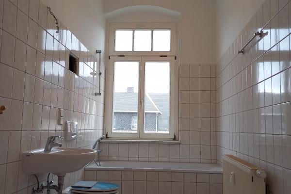 Bahnhofstraße 14 (WE 203) - Bad