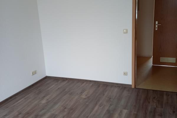 Stadtbergener Straße 4 (WE 401) - Wohnraum