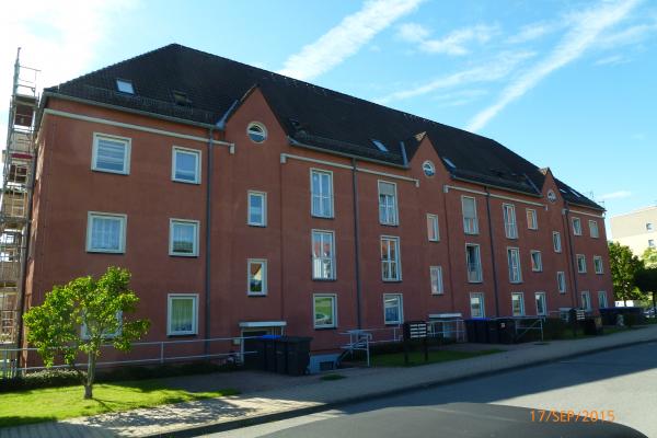 3-Raum-Wohnung Stadtbergener Straße 2 (WE 402) - Außenansicht