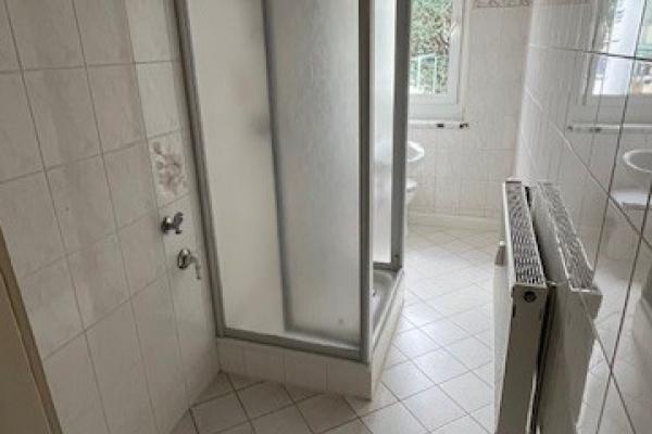 3-Raum-Wohnung Neuer Weg 31 (WE 101) - Bad Ansicht 2