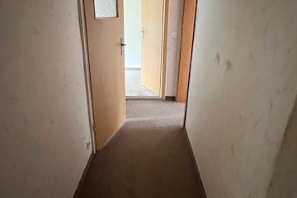 3-Raum-Wohnung Neuer Weg 31 (WE 101) - Flur