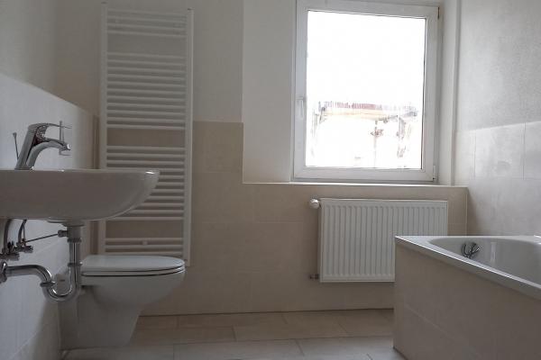 2-Raum-Wohnung August-Bebel-Straße 4 (401) - Bad