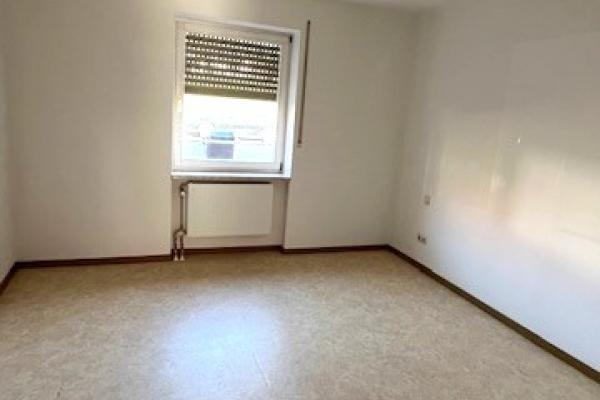 2-Raum-Wohnung Stadtbergener Straße 4 (WE 101) - Schlafzimmer
