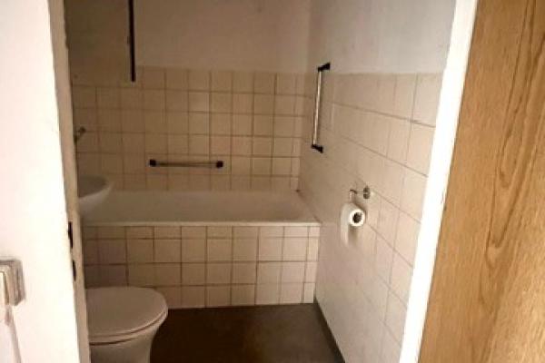 1-Raum-Wohnung Brettmühlenweg 17 (WE 304) - Bad