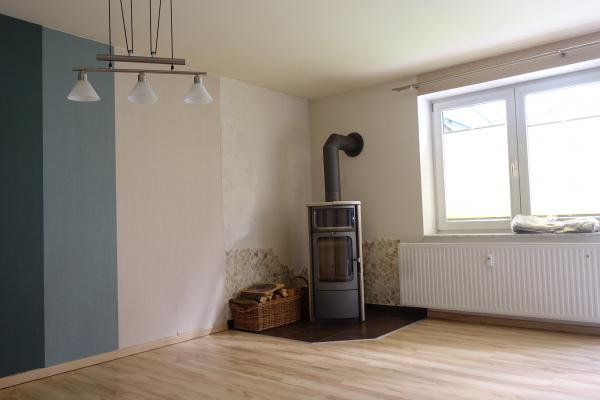 4-Raum-Wohnung Rungstockstraße 86 (WE 103) - Wohnzimmer mit Kamin